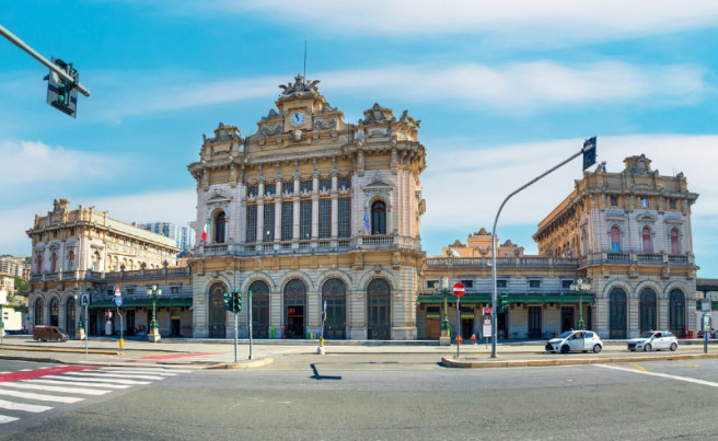 Genoa Train Station